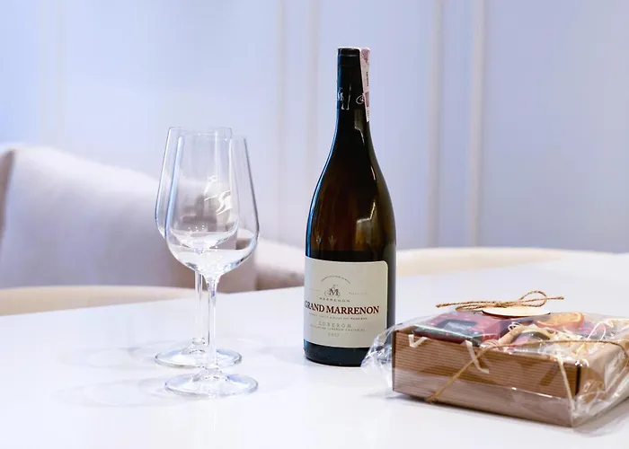 Luxury 24h With Netflix, Primetv, Ev Parking And 1gbps Wifi Apartment